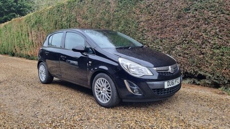 VAUXHALL CORSA SE